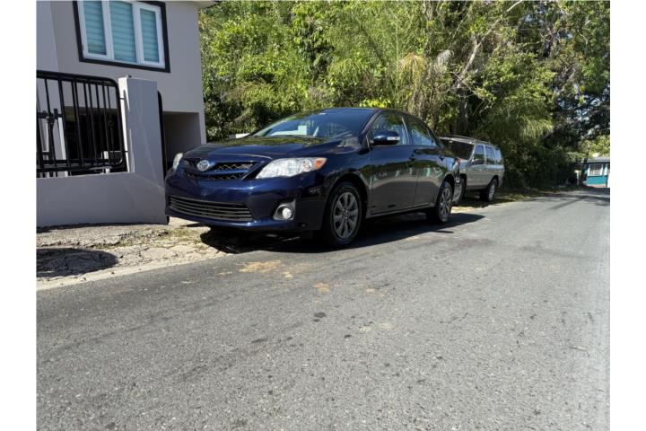 Toyota Corolla 2013 $8,200.00