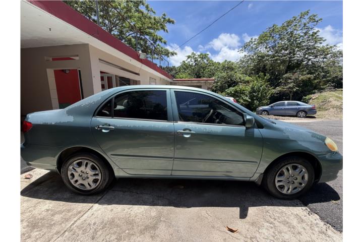 Se vende Toyota corolla