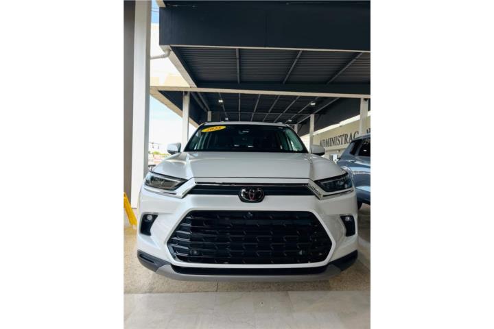 Toyota Grand HIGLANDER Limited 2025 única