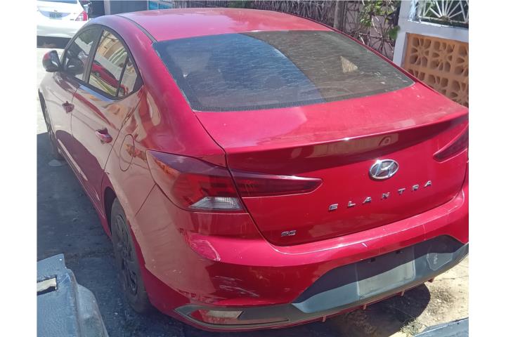 Hyundai elantra 2019 4000