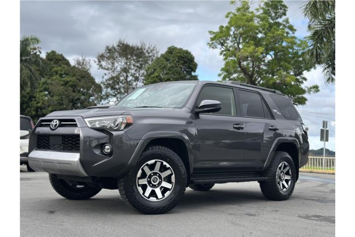 Toyota 4Runner TRD OFF ROAD 2023