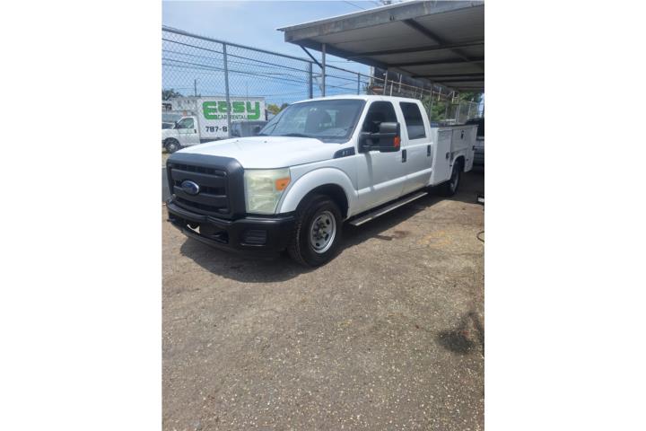 Ford F250 2016 $15,300