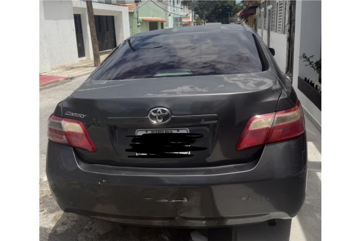 Toyota Camry LE 2009 5500. Como nuevo!
