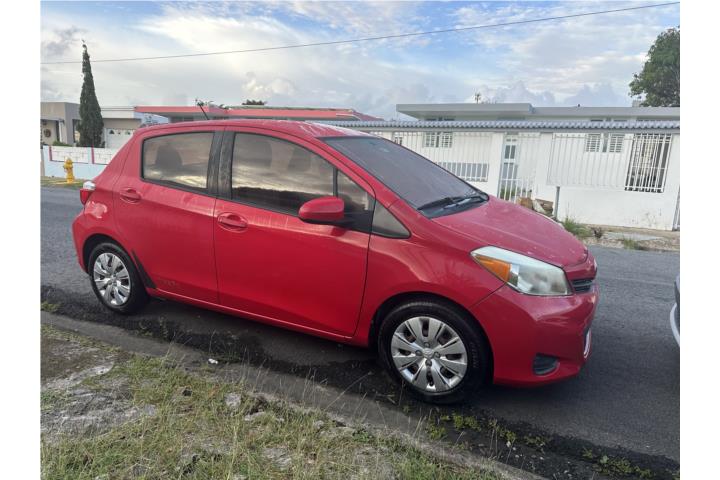 Toyota Yaris 2014 Standard Todo