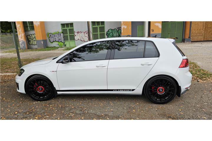 VW Golf GTI 2017