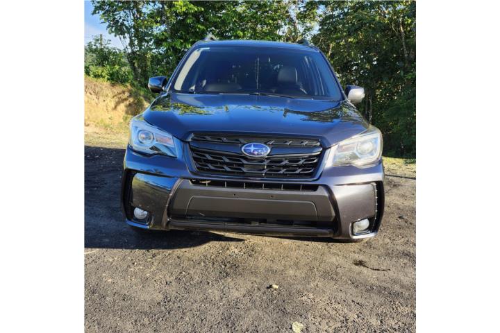 2018 Subaru forester 2.0xt touring AWD $19000