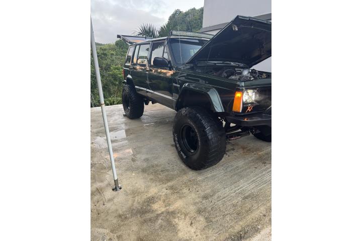 Jeep Cherokee 1996 4x4 súper charger