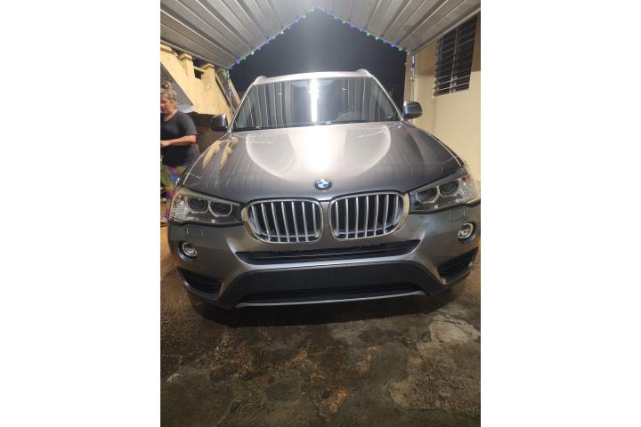 Bmw 2016 panoramica 52,000 millas como nueva