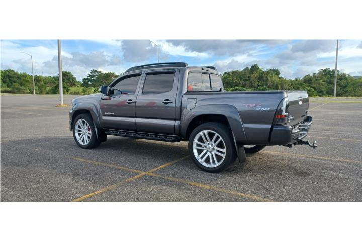 Toyota tacoma 2013 trd sport como nueva