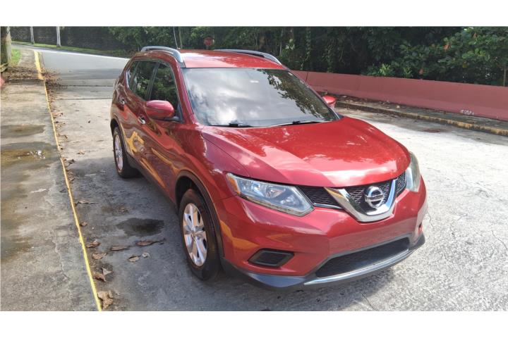 NISSAN ROGUE SV 2016 SOLO 88K MILLAS 8,900