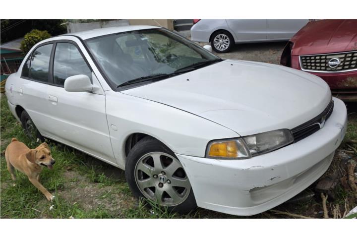 Mitsubishi mirage 1999 automático 4 puerta