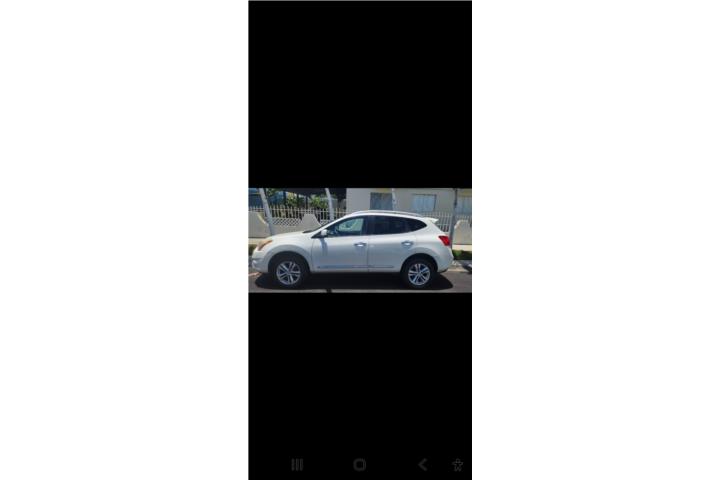 Nissan rogue sv 2021 71k