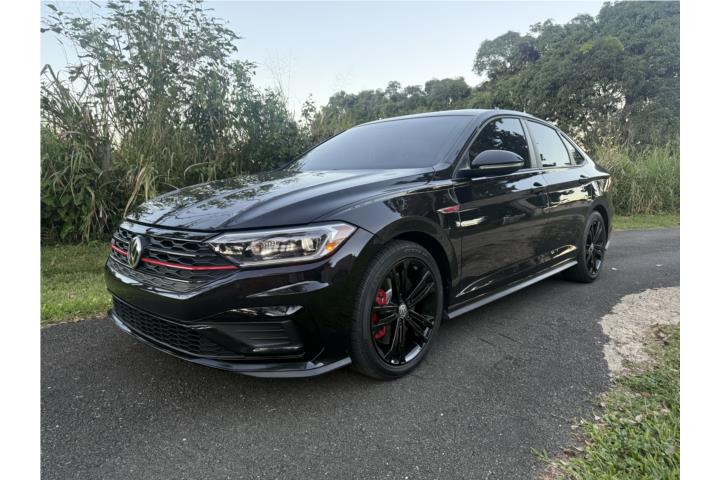 Volkswagen Jetta GLI 2021 $26,000