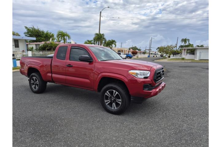 Tacoma cmo nuevas solo 12k millas