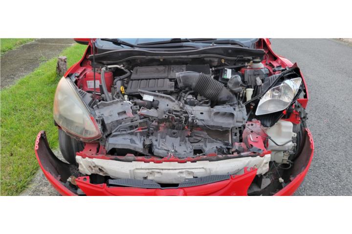 Mazda4, 2014 chocado