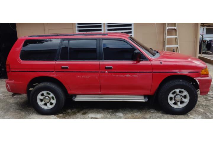 1997 Mitsubishi nativa