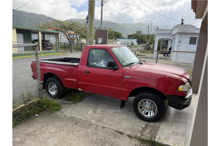 Mazda B2500 99 STD