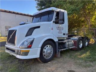 Volvo Puerto Rico 2005 Remolcador Volvo VNL D12