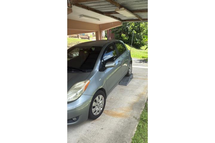 Toyota Yaris 2010 para piezas