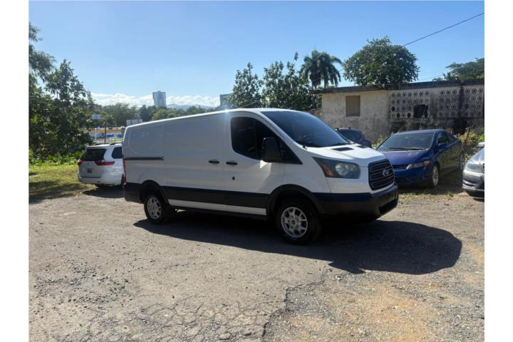 Ford Transit 250 2015