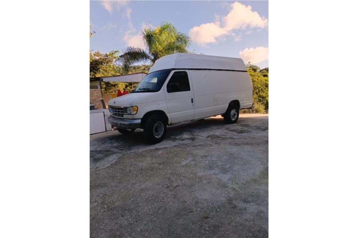 Van 8 cilindros 1995