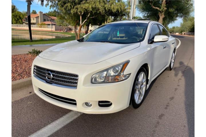 2010 Nissan Maxima SV cómprame