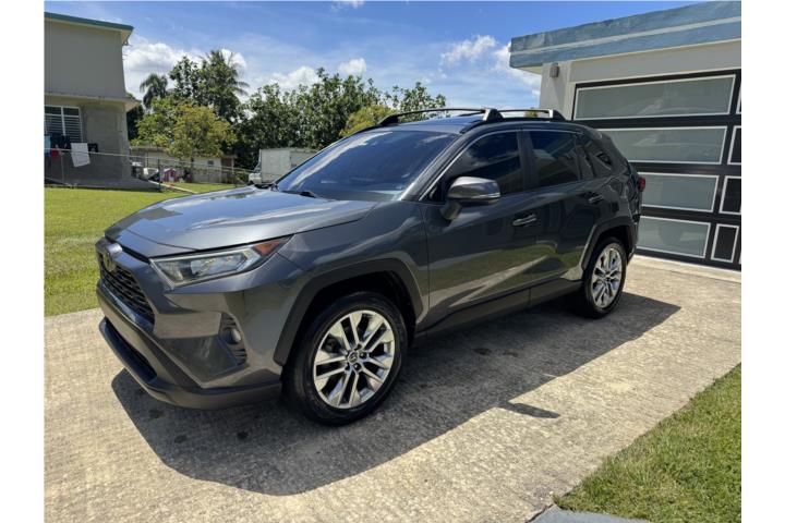 Toyota Rav4 XLE Premium 2019