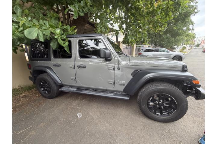 Jeep Wrangler 2020 - only 52000 miles