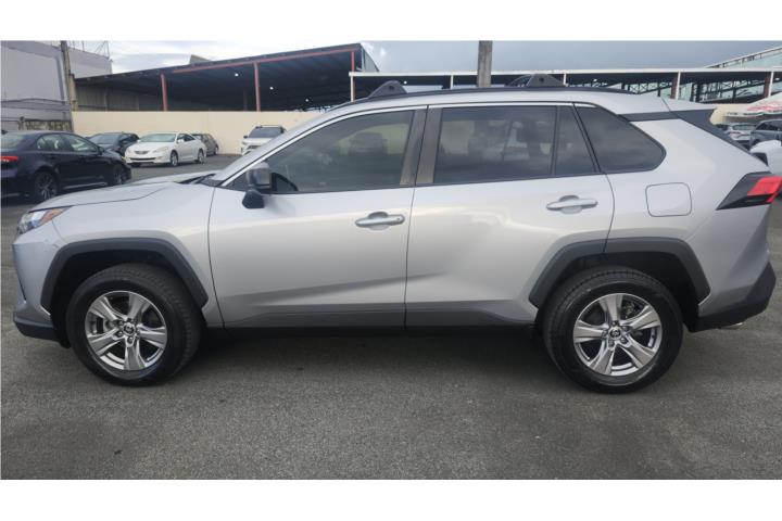 Toyota Rav-4 Hybrida  LE