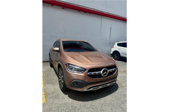 Mercedes Benz 2023 GLA 250 Rose Gold-