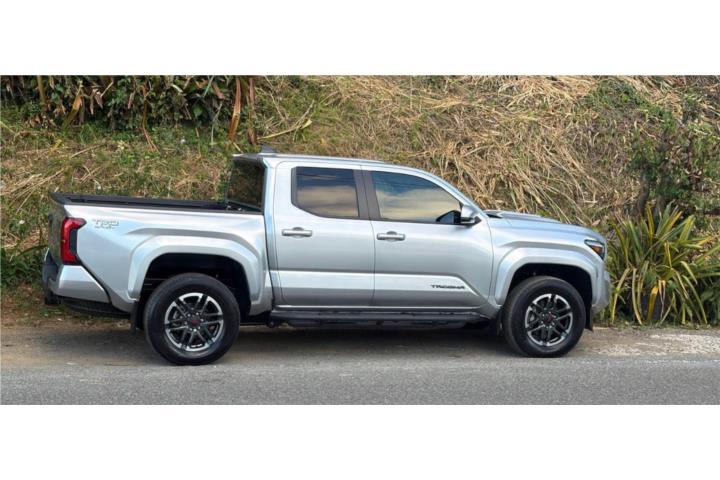 Toyota Tacoma TRD Sport