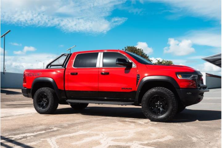RAM RHO LEVEL 2 4×4 2025. 12000 MILLAS
