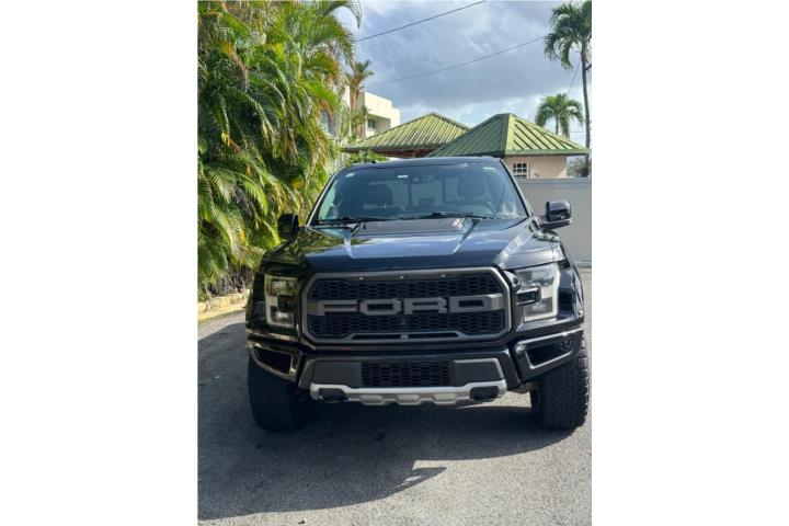 Ford 150 RAPTOR 2018 Cabina y media $41,000