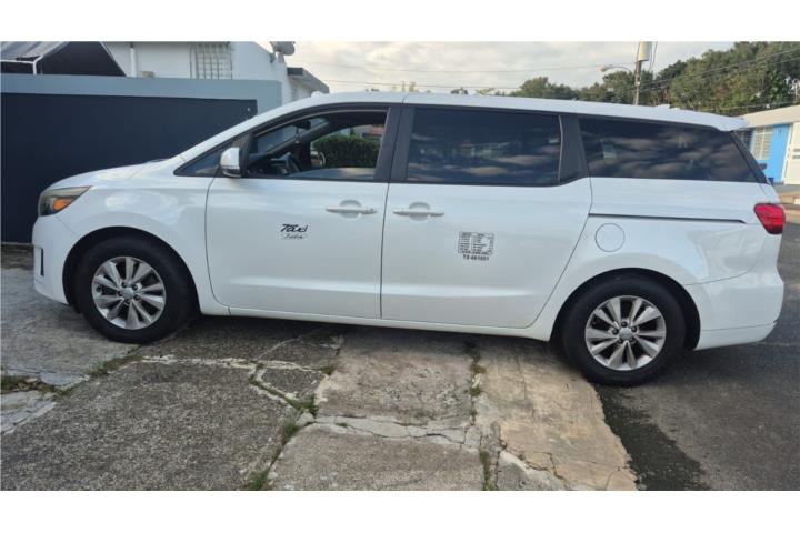 Kia sedona