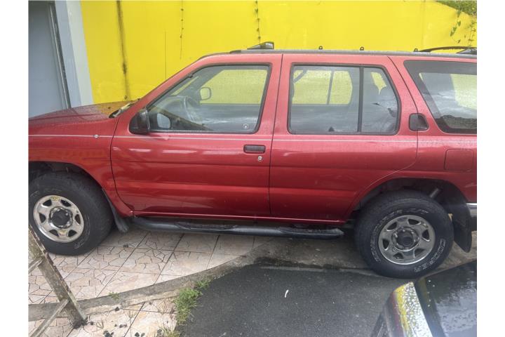 Nissan Pathfinder 1999 automática Nueva