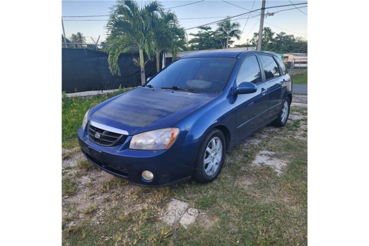 Kia Spectra 5 (Un solo dueño)