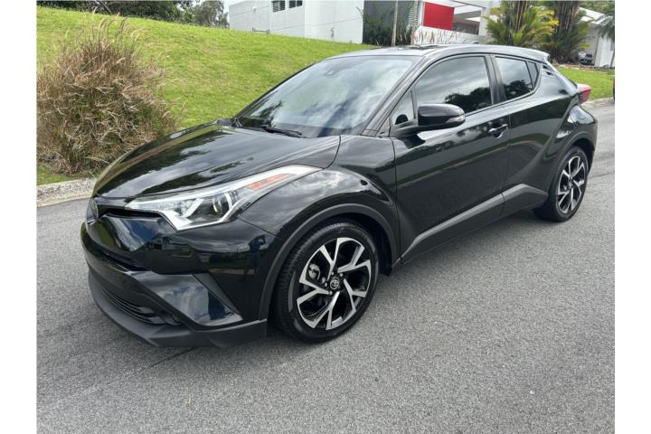 Toyota C-HR 2019 solo $14,900 cash