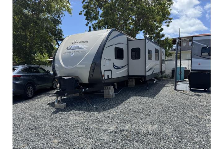 Camper Coachmen Freedom Express 2015
