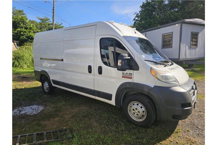 Ram Promaster 2500 para arreglar