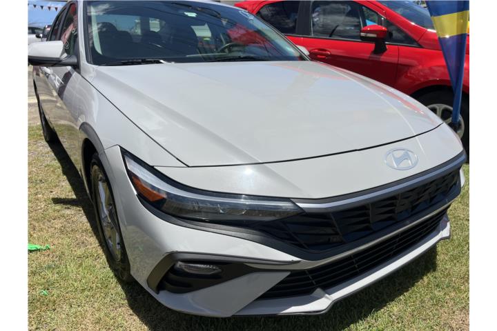 Hyundai Elantra 2024