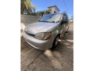 Toyota Echo 2001, Toyota Puerto Rico
