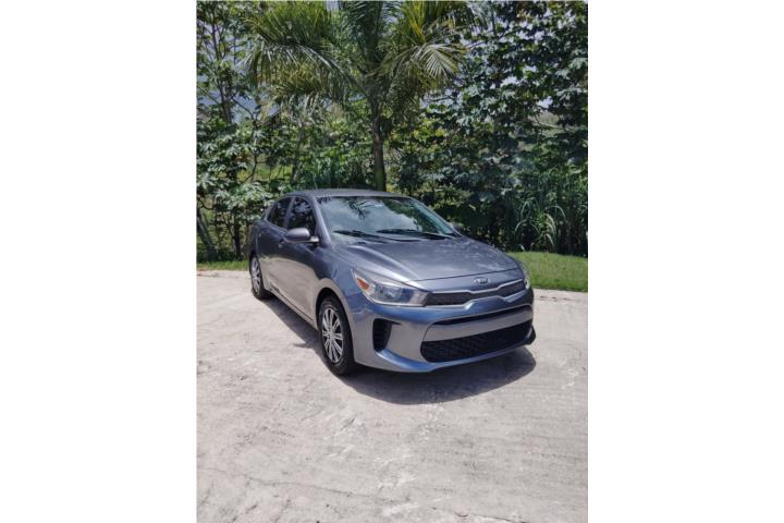 Kia Rio 2018 en excelente condición
