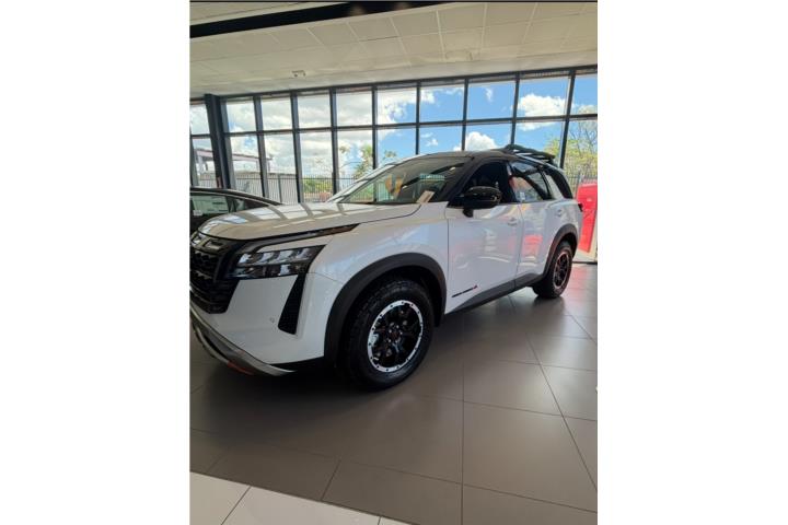 Nissan Pathfinder Rock Cree 2026