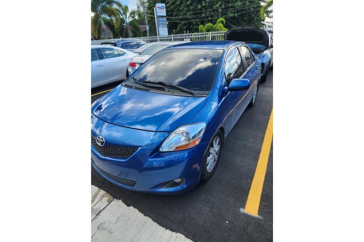 Toyota Yaris S 2009