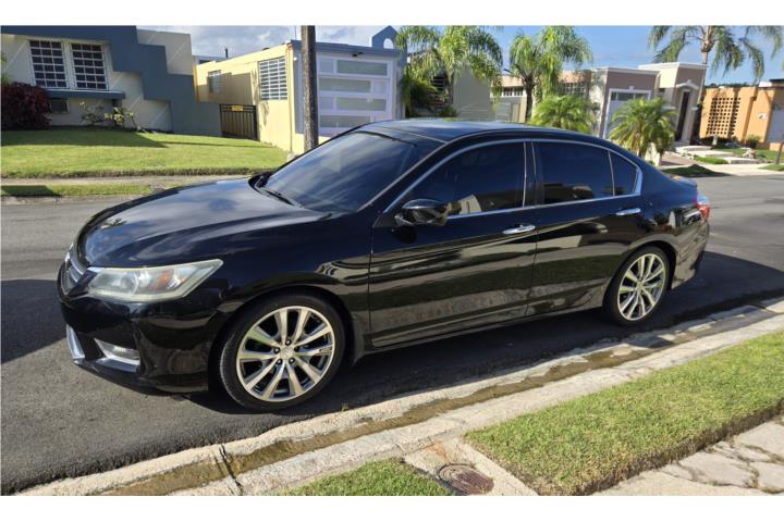 Accord Sport 2015 $8,995