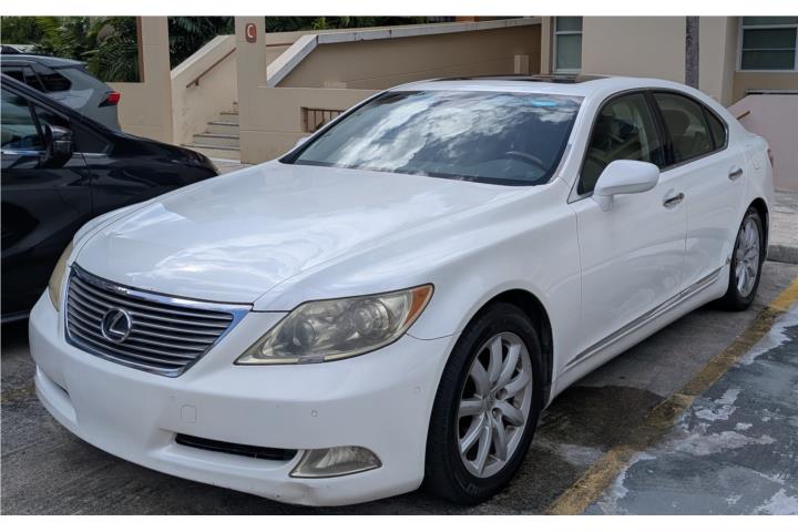 Lexus LS460, 2008