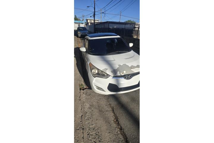 Veloster 2016 Standard $8,000 OMO