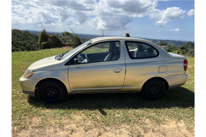 ((Toyota Echo 2002))