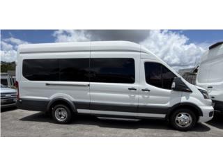 Ford Transit 350 Pasajeros, Ford Puerto Rico