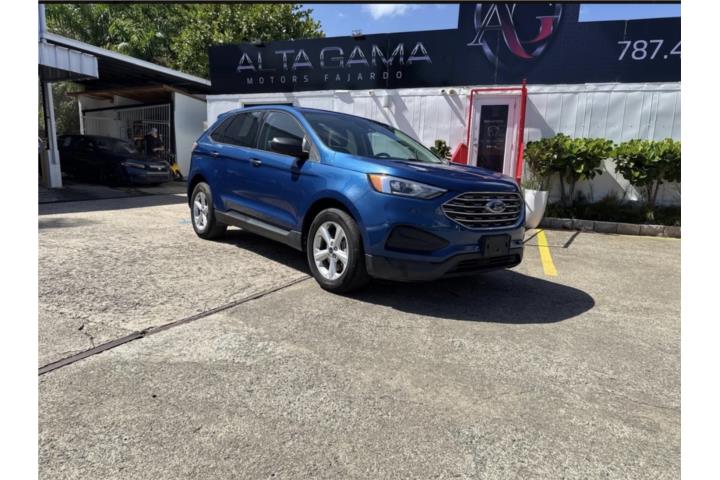 Ford Edge 2022, azul, 40,674 millas.